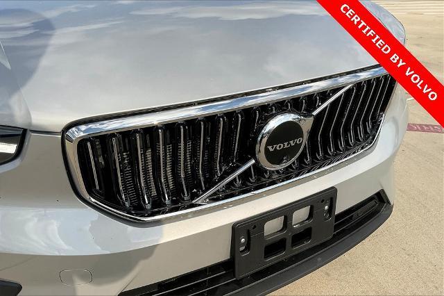 2025 Volvo XC40 Vehicle Photo in Grapevine, TX 76051