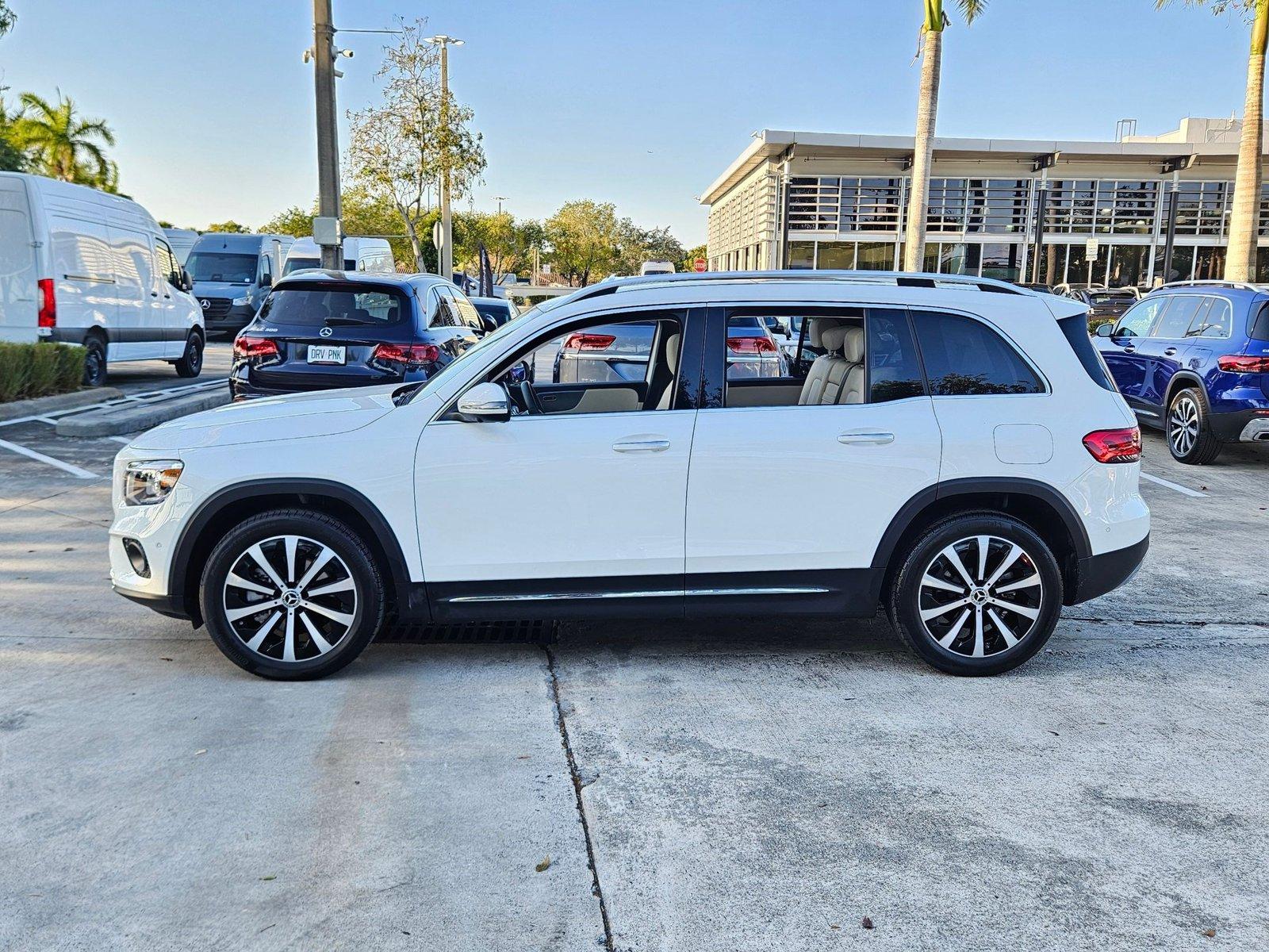 2022 Mercedes-Benz GLB Vehicle Photo in Pembroke Pines , FL 33027