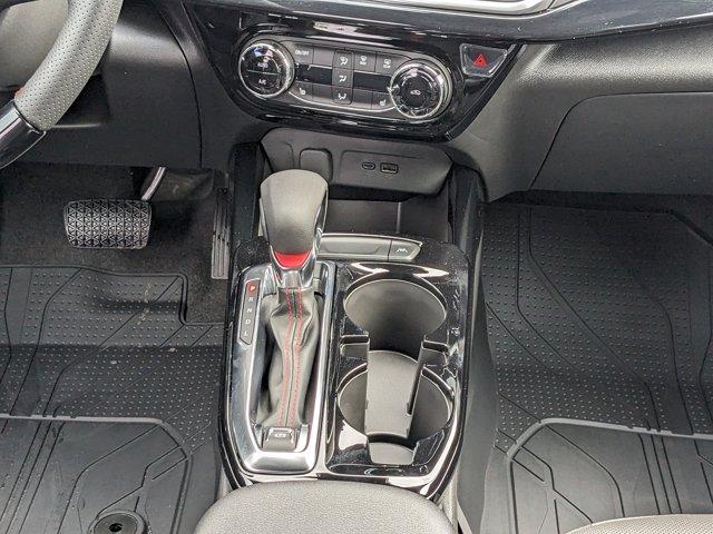 2025 Chevrolet Trax Vehicle Photo in BRUNSWICK, GA 31525-1881
