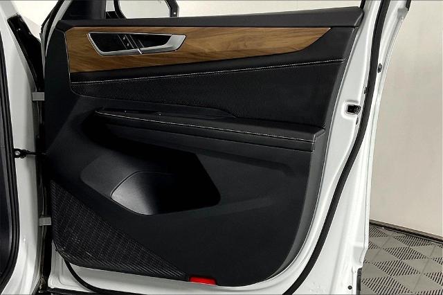 2025 Volkswagen Atlas Vehicle Photo in Tulsa, OK 74129