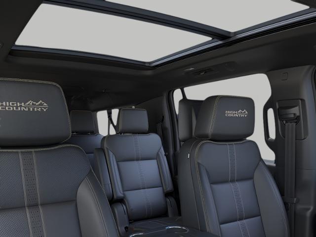 2025 Chevrolet Suburban Vehicle Photo in NEENAH, WI 54956-2243