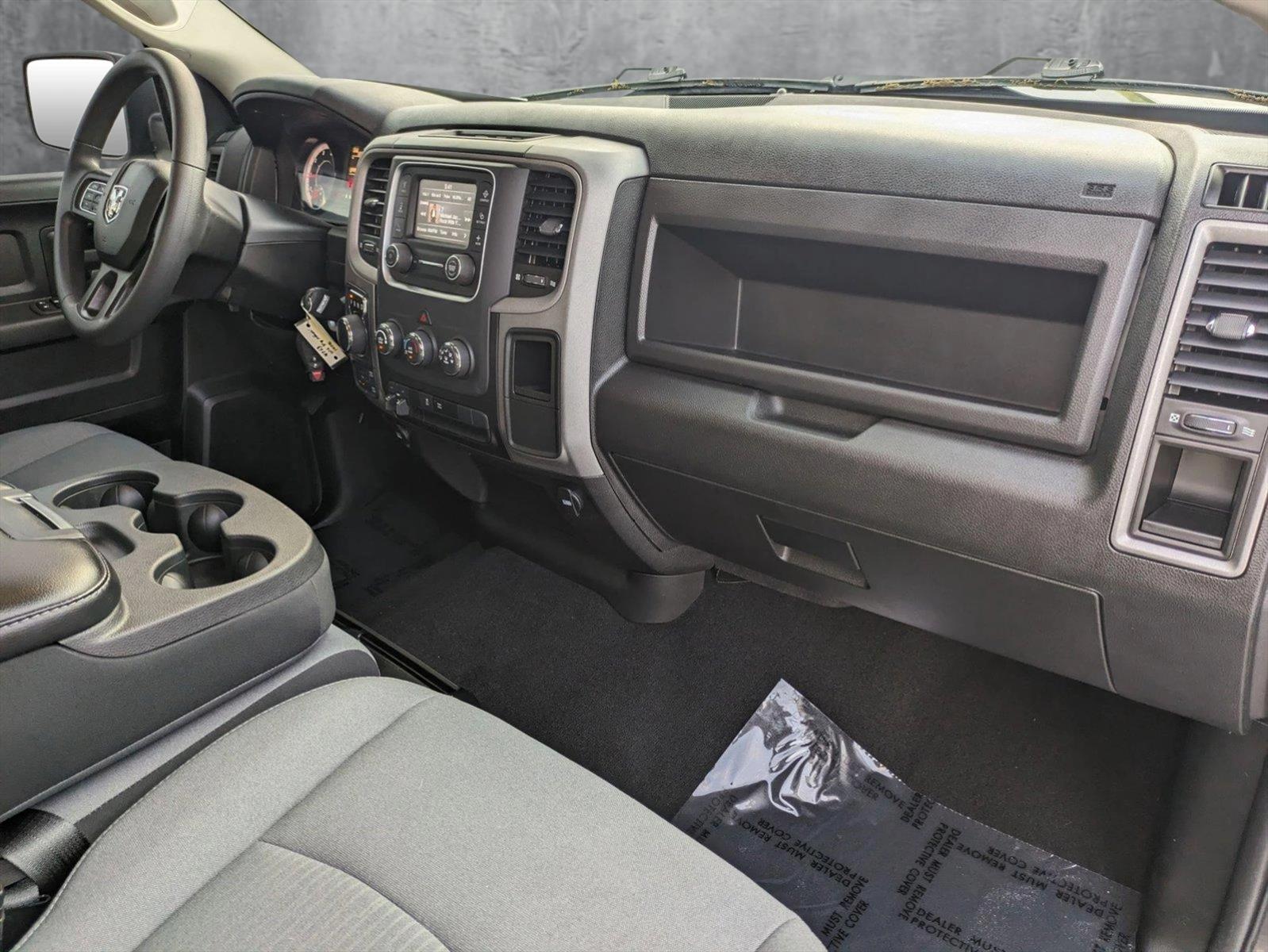 2023 Ram 1500 Classic Vehicle Photo in ORLANDO, FL 32812-3021