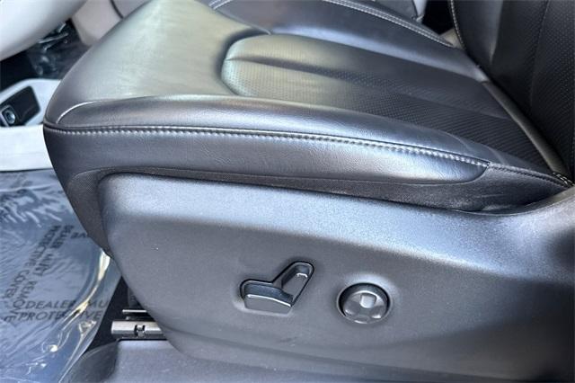 2023 Chrysler Pacifica Vehicle Photo in ELK GROVE, CA 95757-8703