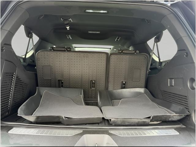 2021 Chevrolet Suburban Vehicle Photo in MIDDLETON, WI 53562-1492