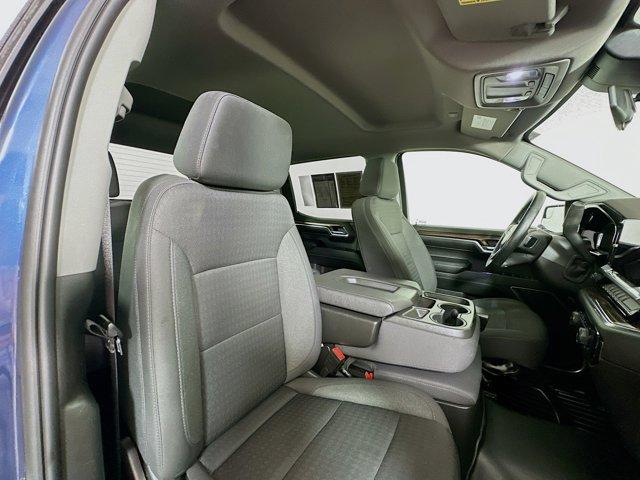 2023 Chevrolet Silverado 1500 Vehicle Photo in Doylsetown, PA 18901