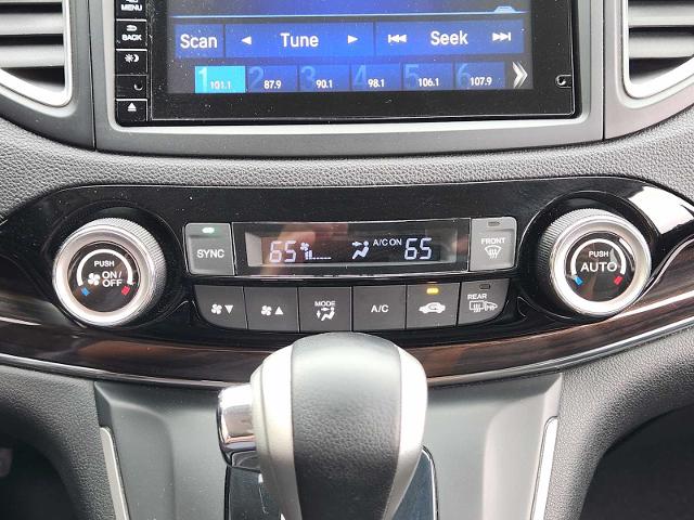 2015 Honda CR-V Vehicle Photo in DALLAS, TX 75209