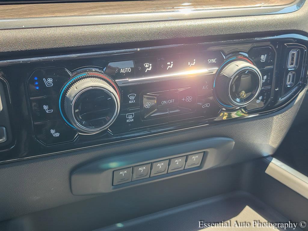 2024 Chevrolet Silverado 2500 HD Vehicle Photo in AURORA, IL 60503-9326