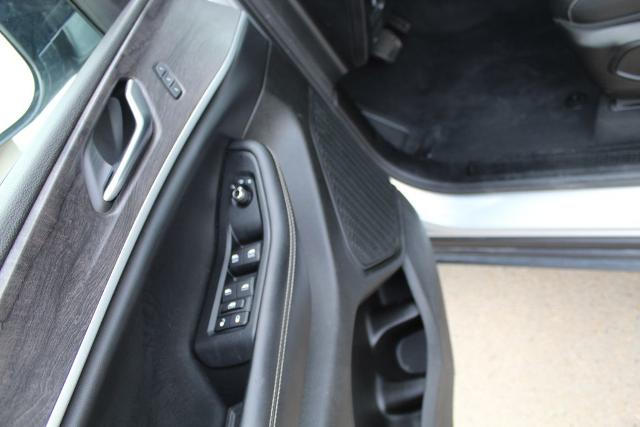 2023 Jeep Grand Cherokee L Vehicle Photo in Cedar Rapids, IA 52402