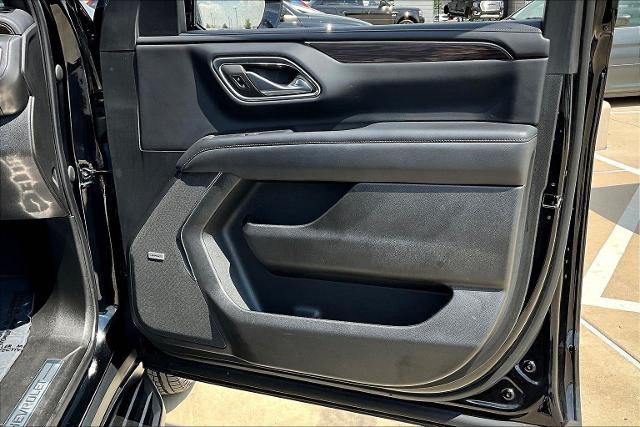 2023 Chevrolet Suburban Vehicle Photo in Grapevine, TX 76051