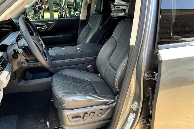 2025 INFINITI QX80 Vehicle Photo in Grapevine, TX 76051
