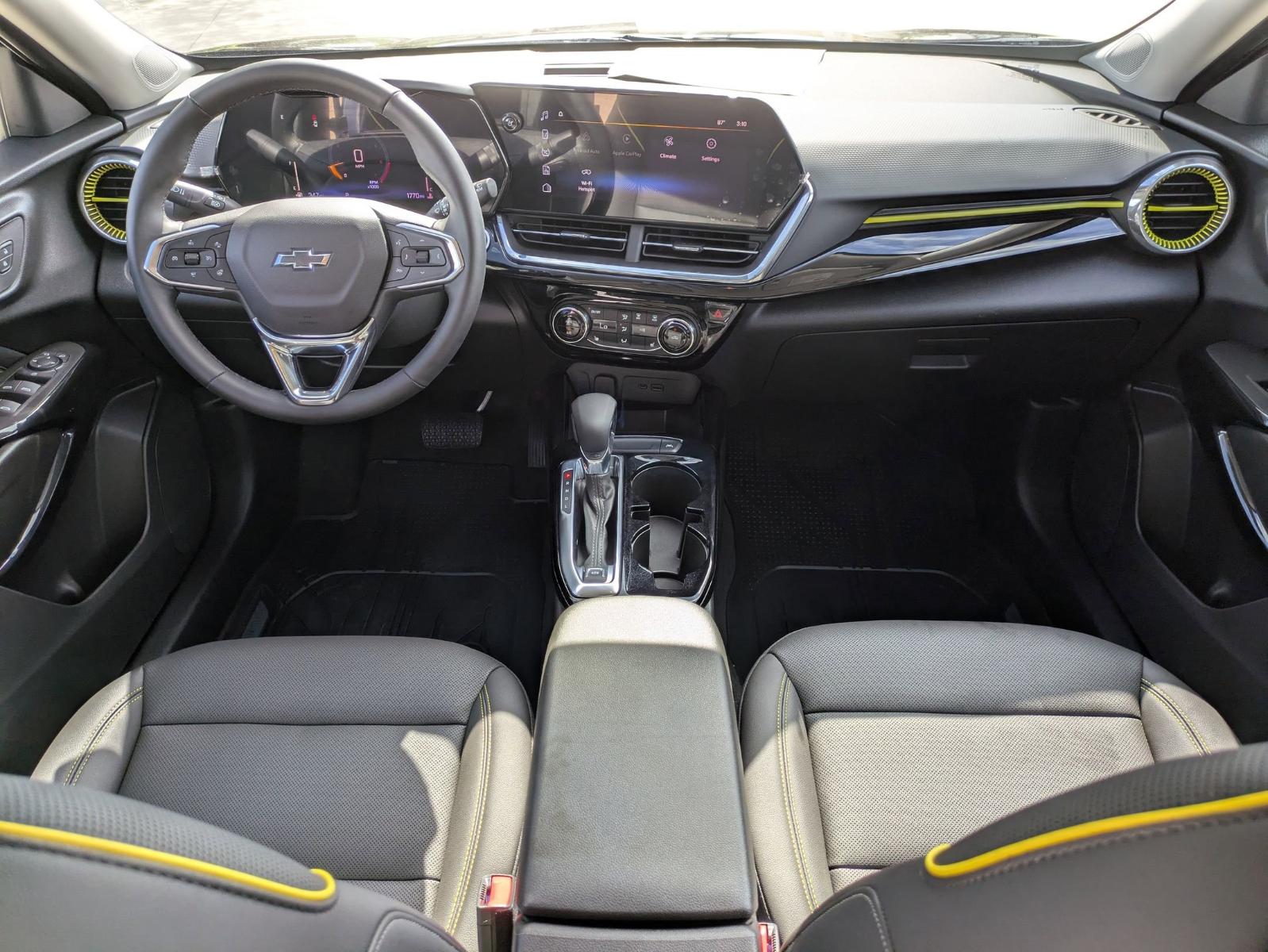 2025 Chevrolet Trax Vehicle Photo in SELMA, TX 78154-1460