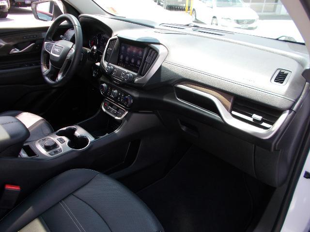 2022 GMC Terrain Vehicle Photo in LOWELL, MA 01852-4336