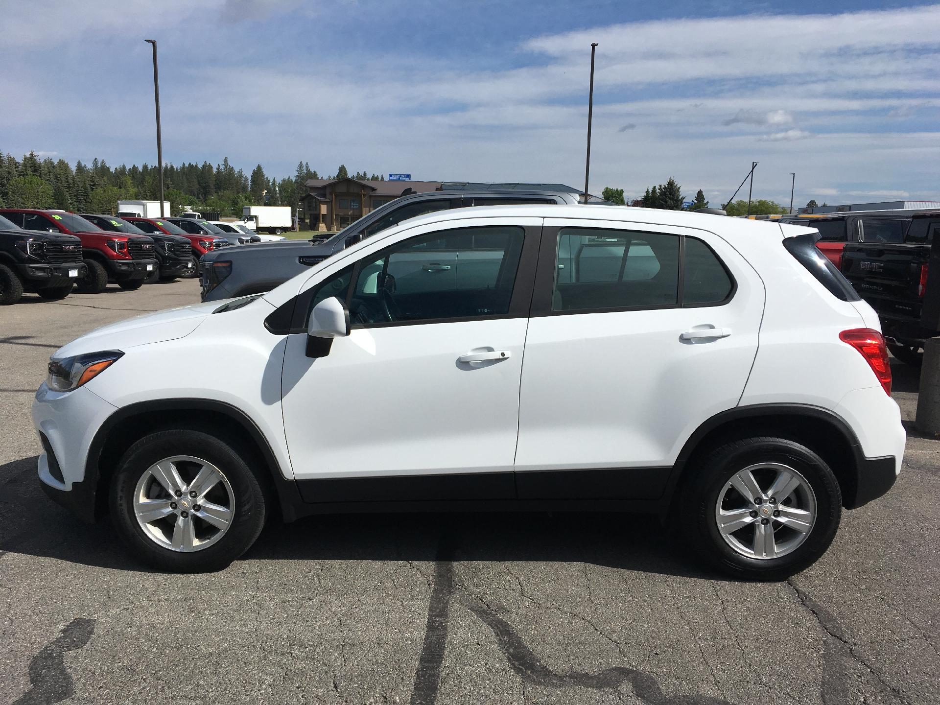 Used 2018 Chevrolet Trax LS with VIN KL7CJNSB3JB605574 for sale in Coeur D'alene, ID