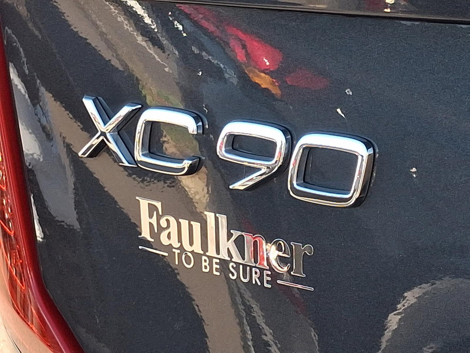 2022 Volvo XC90 Vehicle Photo in Trevose, PA 19053