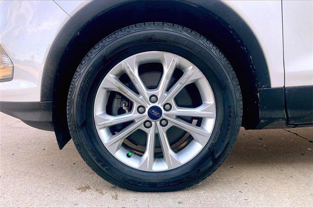 2018 Ford Escape Vehicle Photo in KANSAS CITY, MO 64114-4502