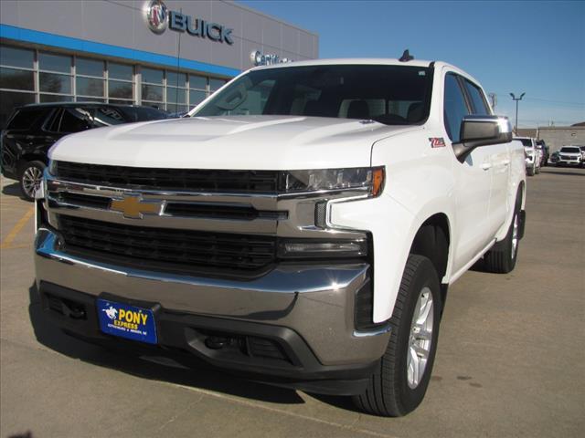 Used 2021 Chevrolet Silverado 1500 LT with VIN 3GCUYDET3MG182329 for sale in Gothenburg, NE