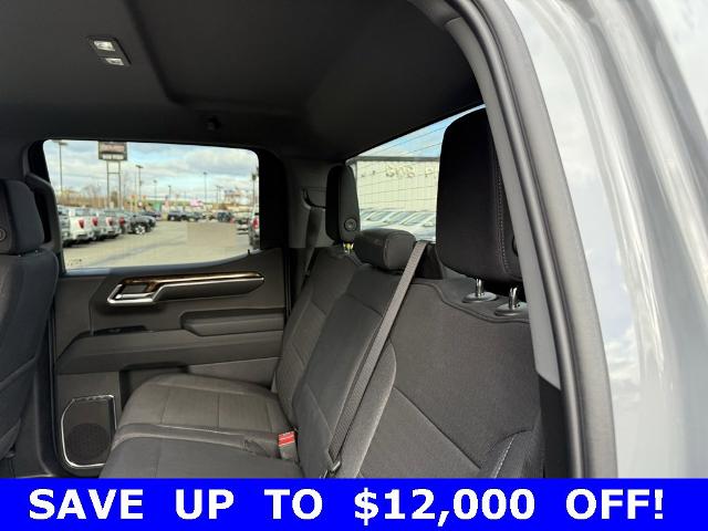 2024 GMC Sierra 1500 Vehicle Photo in CHICOPEE, MA 01020-5001