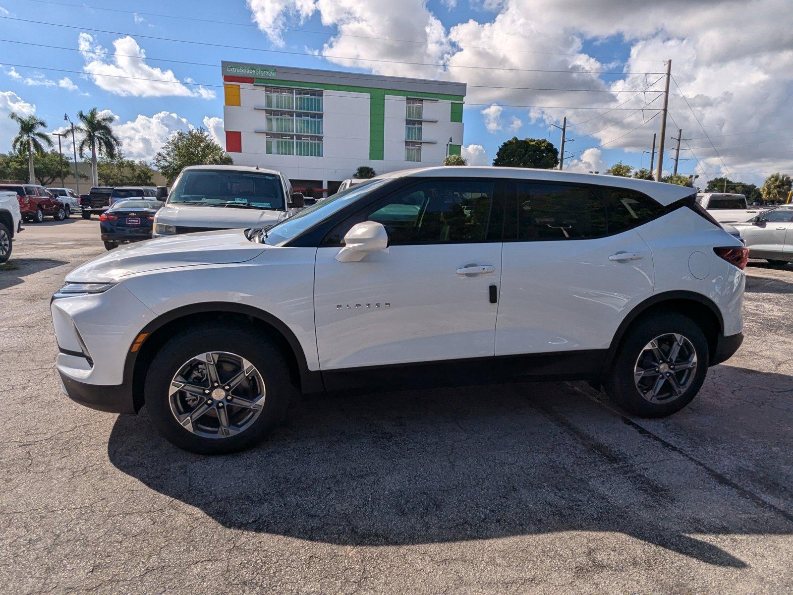 2025 Chevrolet Blazer Vehicle Photo in MIAMI, FL 33134-2699