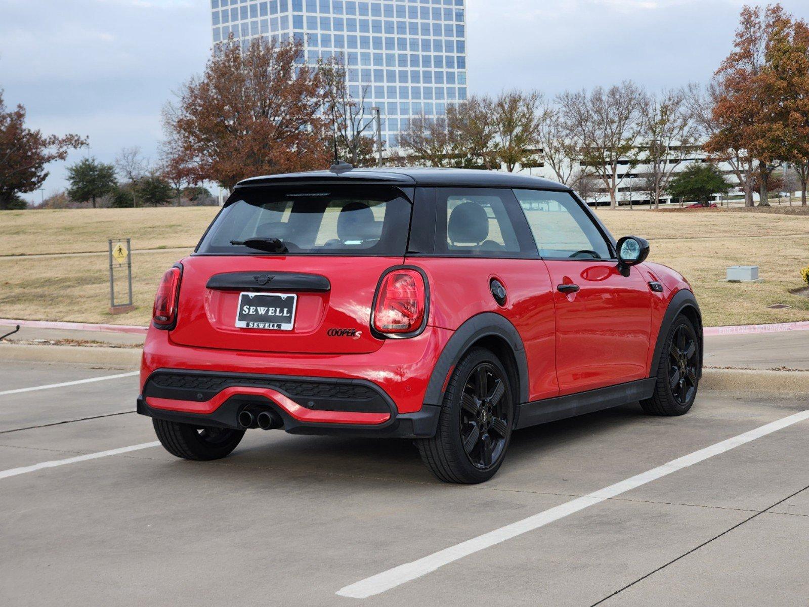 2022 MINI Cooper S Hardtop 2 Door Vehicle Photo in PLANO, TX 75024