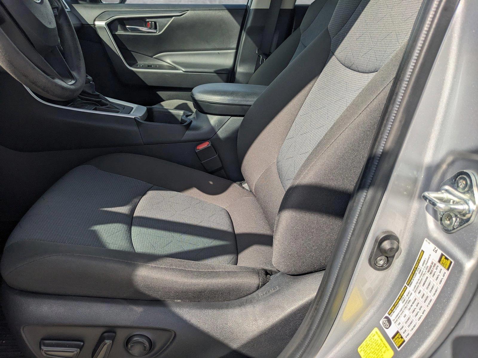 2022 Toyota RAV4 Vehicle Photo in MIAMI, FL 33172-3015