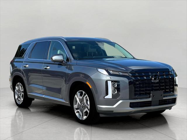 2025 Hyundai PALISADE Vehicle Photo in Green Bay, WI 54304