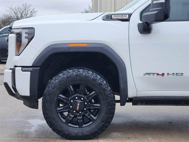 2024 GMC Sierra 2500 HD Vehicle Photo in GAINESVILLE, TX 76240-2013