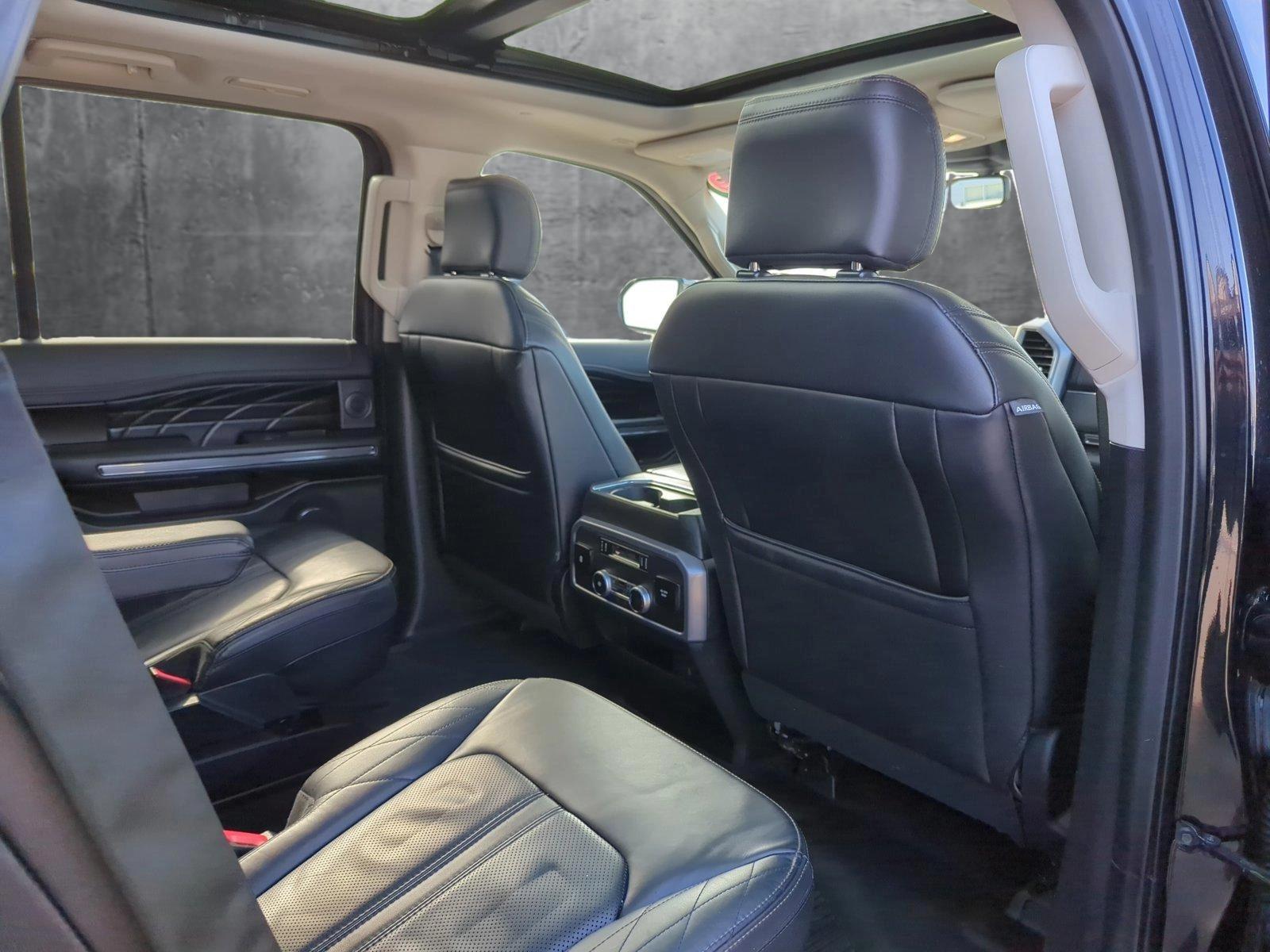 2019 Ford Expedition Vehicle Photo in Memphis, TN 38133