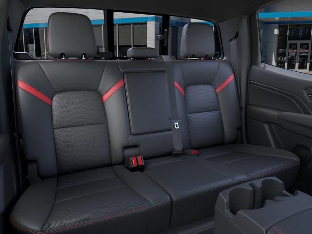 2025 Chevrolet Colorado Vehicle Photo in MOON TOWNSHIP, PA 15108-2571