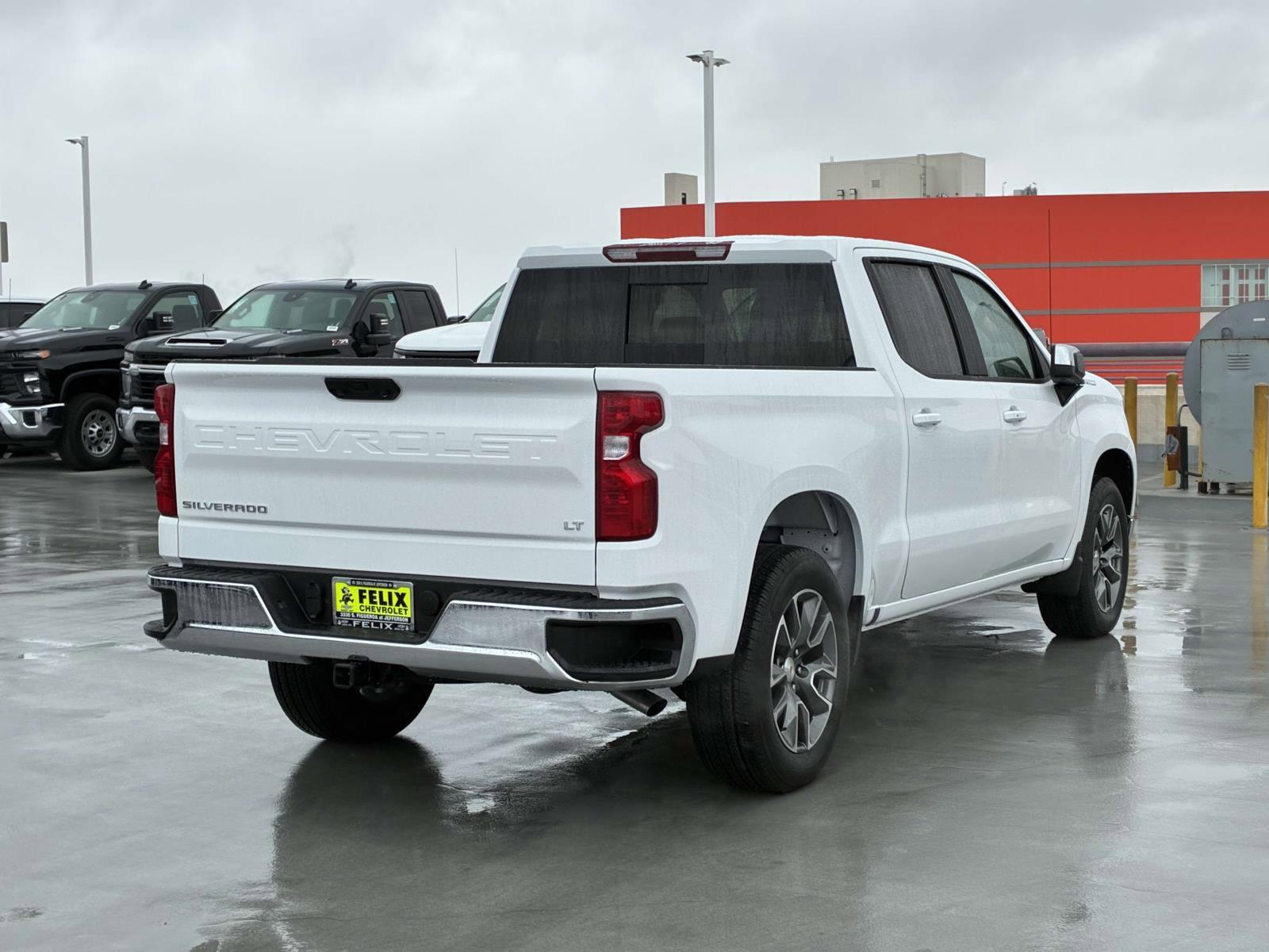 2025 Chevrolet Silverado 1500 Vehicle Photo in LOS ANGELES, CA 90007-3794