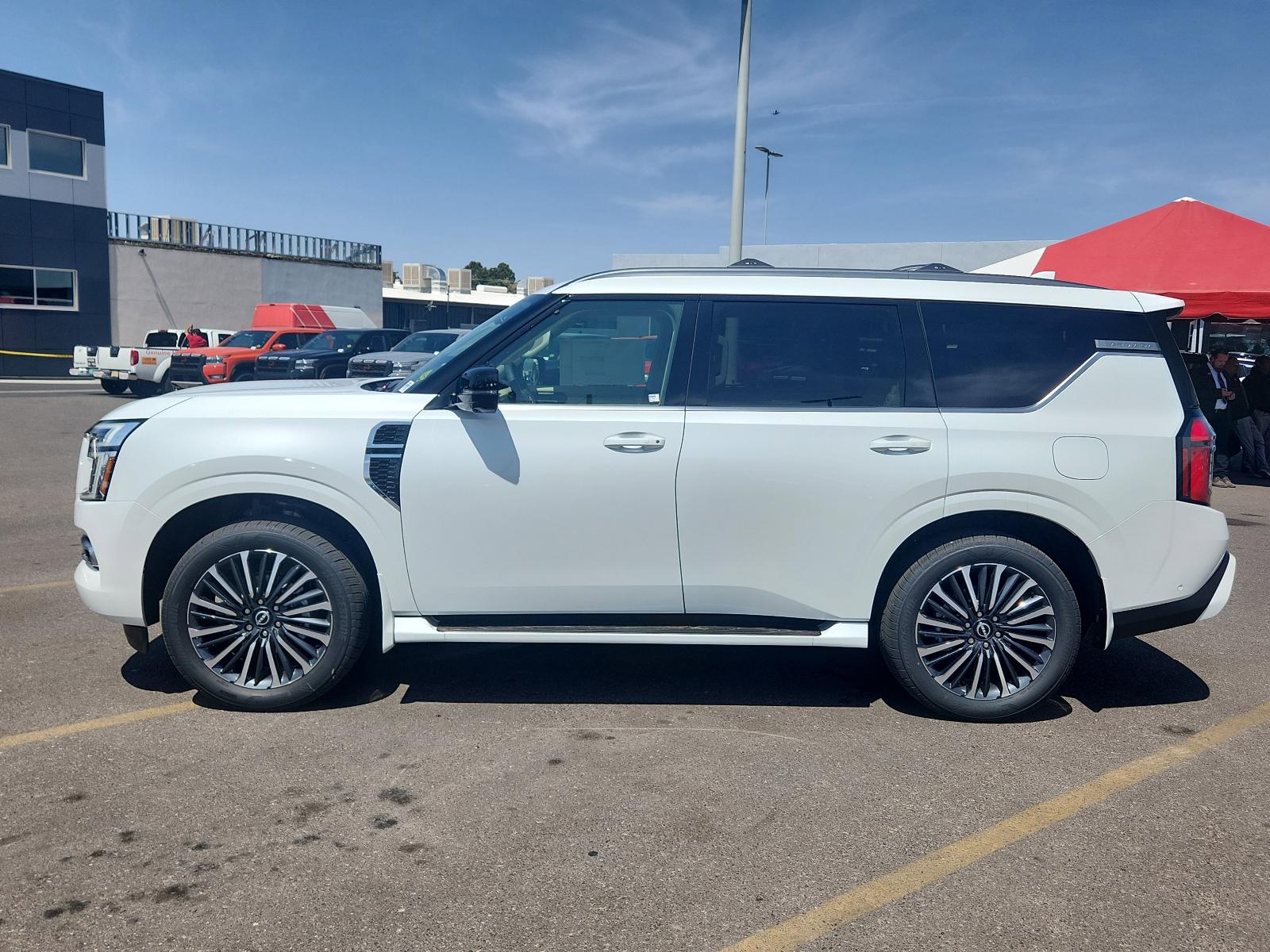 2025 Nissan Armada Vehicle Photo in Albuquerque, NM 87110