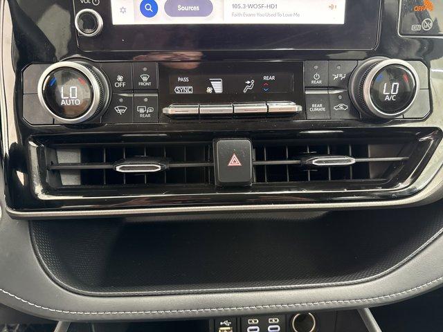 2023 Toyota Highlander Vehicle Photo in Charlotte, NC 28273