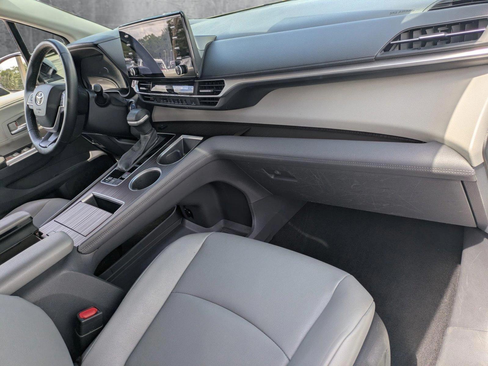 2023 Toyota Sienna Vehicle Photo in Winter Park, FL 32792
