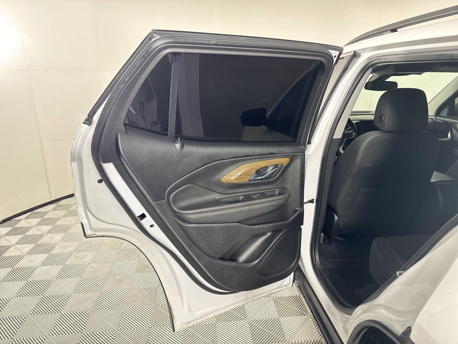 2021 GMC Terrain Vehicle Photo in GEORGETOWN, TX 78626-7508