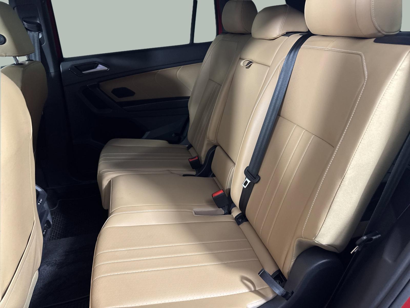 2024 Volkswagen Tiguan Vehicle Photo in Georgetown, TX 78626