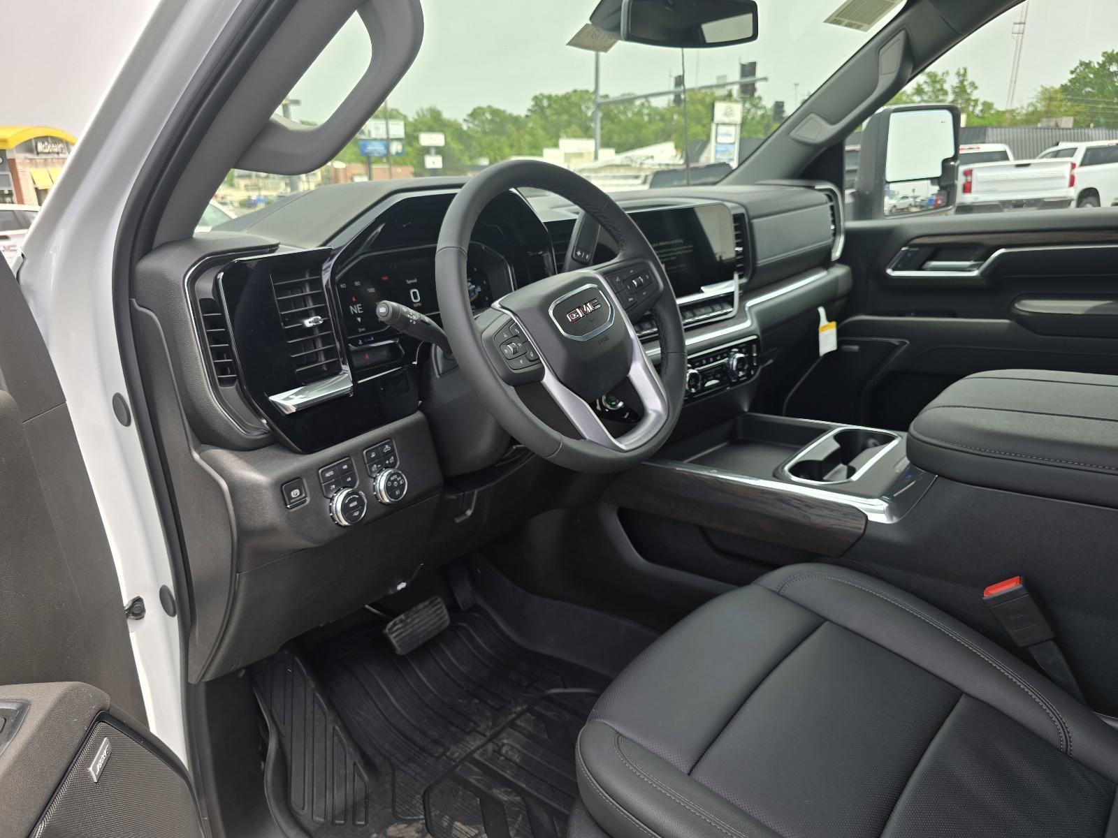 2025 GMC Sierra 2500 HD Vehicle Photo in Rolla, MO 65401