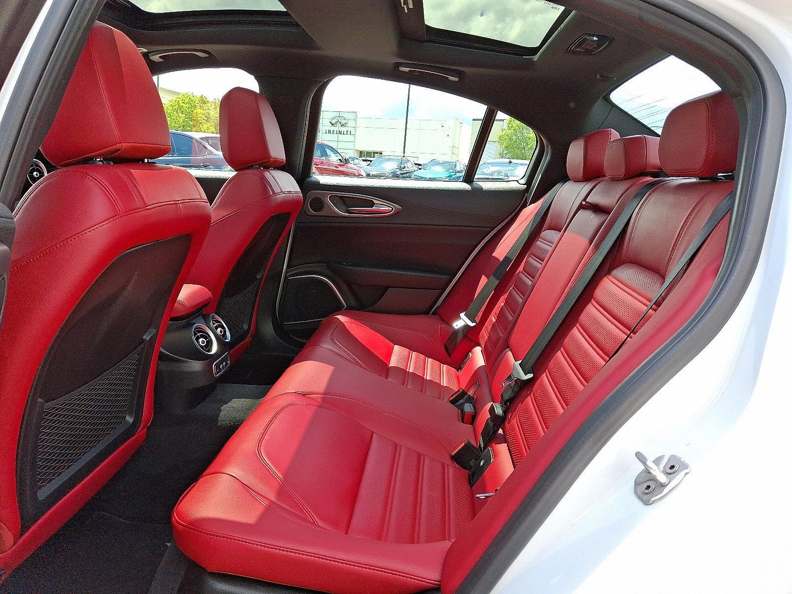 2022 Alfa Romeo Giulia Vehicle Photo in Willow Grove, PA 19090