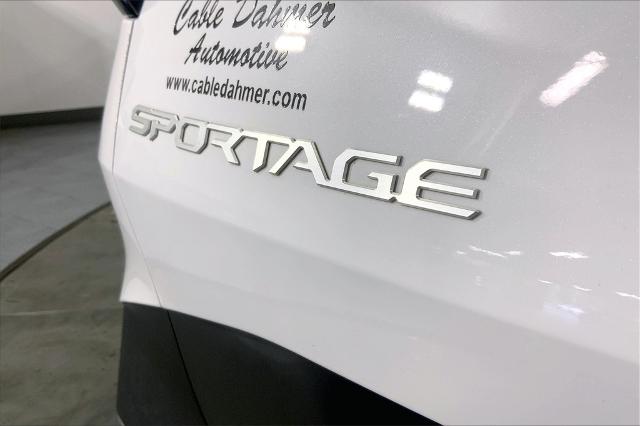 2023 Kia Sportage Vehicle Photo in Lees Summit, MO 64086