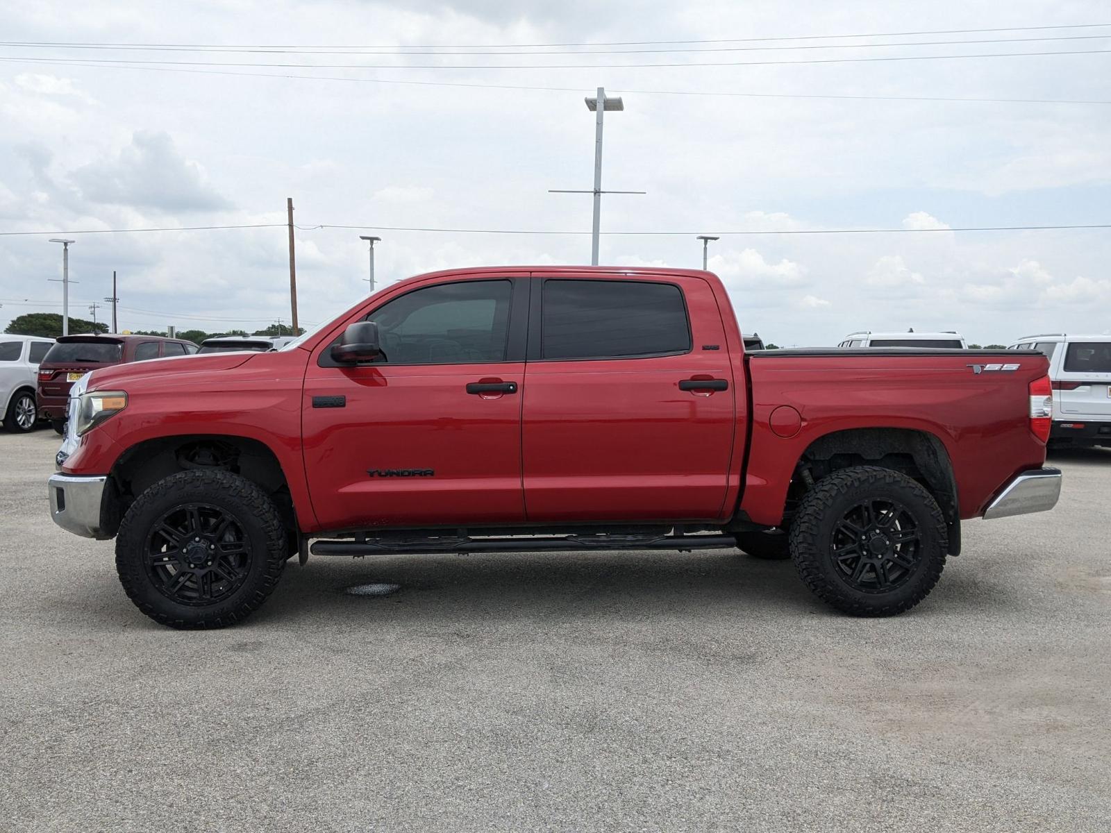 2019 Toyota Tundra 4WD Vehicle Photo in Seguin, TX 78155