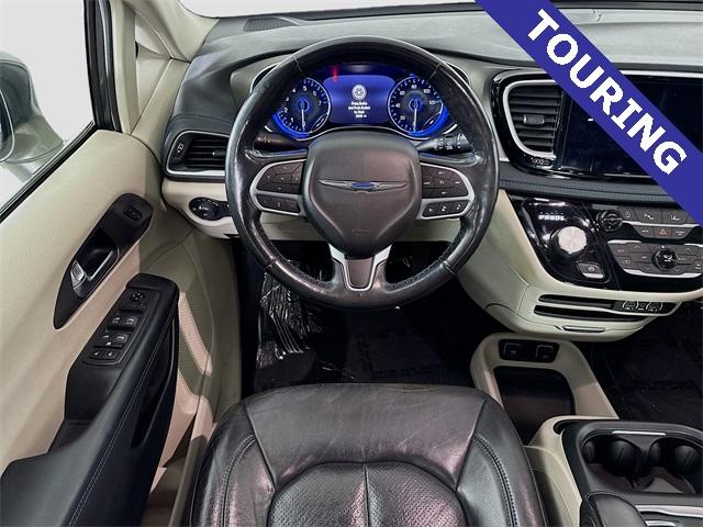2021 Chrysler Pacifica Vehicle Photo in Puyallup, WA 98371