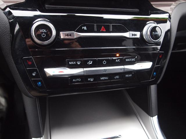 2023 Ford Explorer Vehicle Photo in MADISON, IN 47250-1611