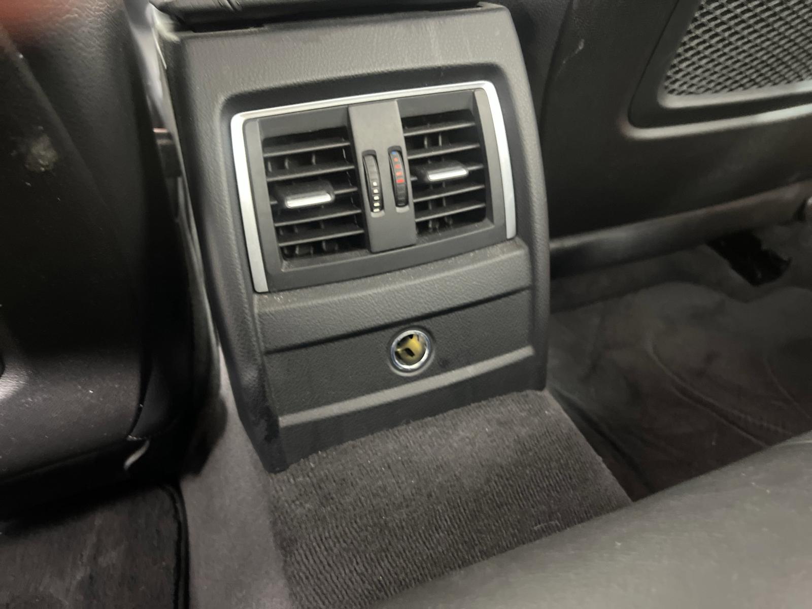 2018 BMW 3 Series Vehicle Photo in GEORGETOWN, TX 78626-7508
