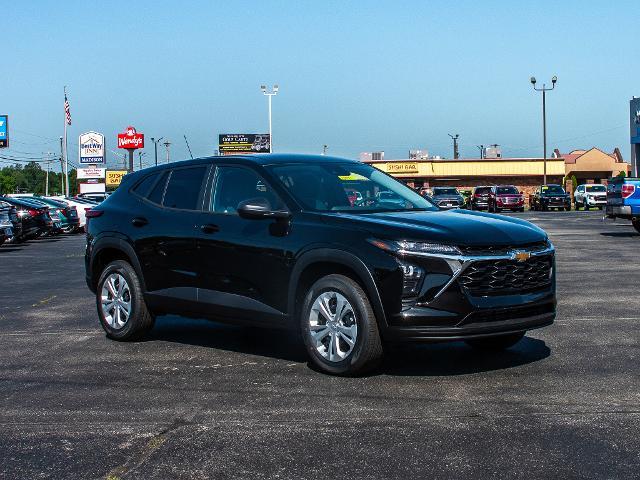 2025 Chevrolet Trax Vehicle Photo in MADISON, IN 47250-1611