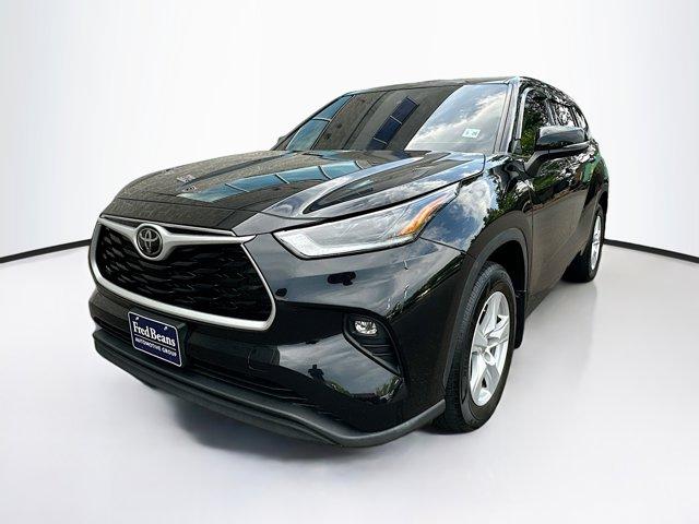2021 Toyota Highlander Vehicle Photo in Flemington, NJ 08822