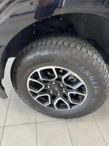 2023 Ford F-150 Vehicle Photo in Peoria, IL 61615