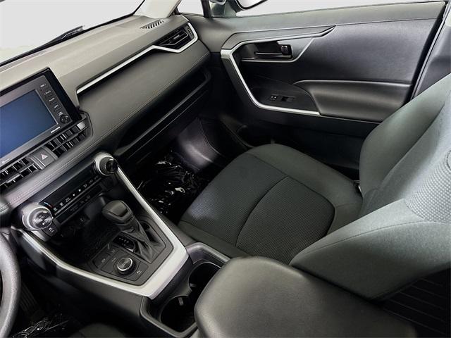 2020 Toyota RAV4 Vehicle Photo in Puyallup, WA 98371