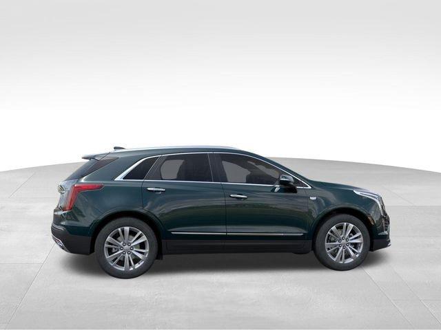 2025 Cadillac XT5 Vehicle Photo in MEDINA, OH 44256-9631