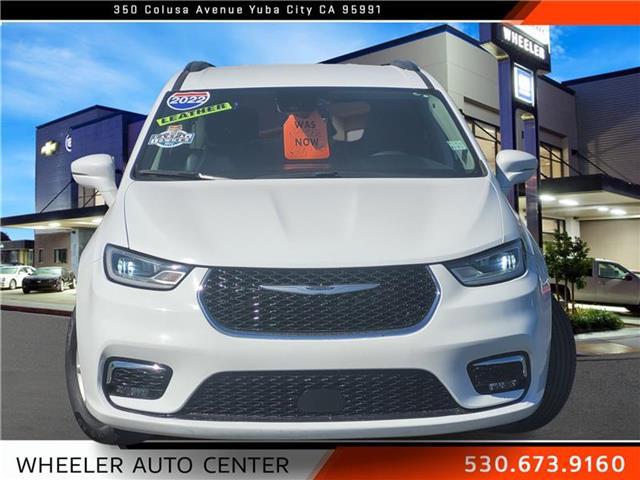 Used 2022 Chrysler Pacifica Touring L with VIN 2C4RC1BG2NR109698 for sale in Yuba City, CA