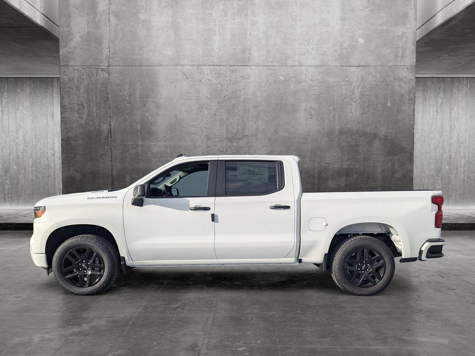 2025 Chevrolet Silverado 1500 Vehicle Photo in PEMBROKE PINES, FL 33024-6534