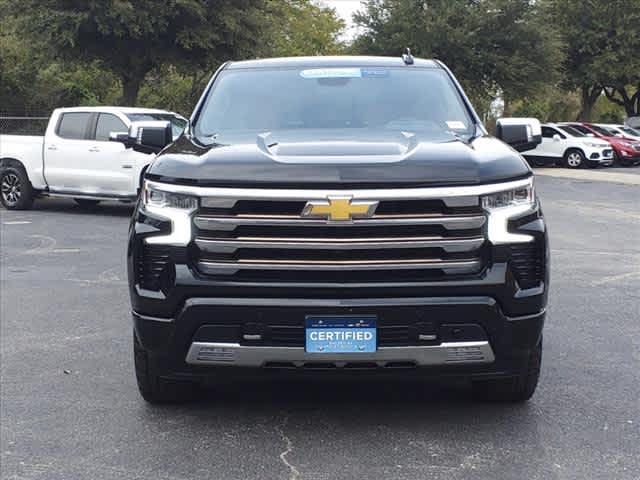 Certified 2022 Chevrolet Silverado 1500 High Country with VIN 3GCUDJET6NG689365 for sale in Decatur, TX