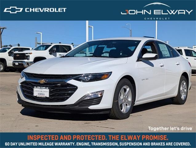 2025 Chevrolet Malibu Vehicle Photo in ENGLEWOOD, CO 80113-6708